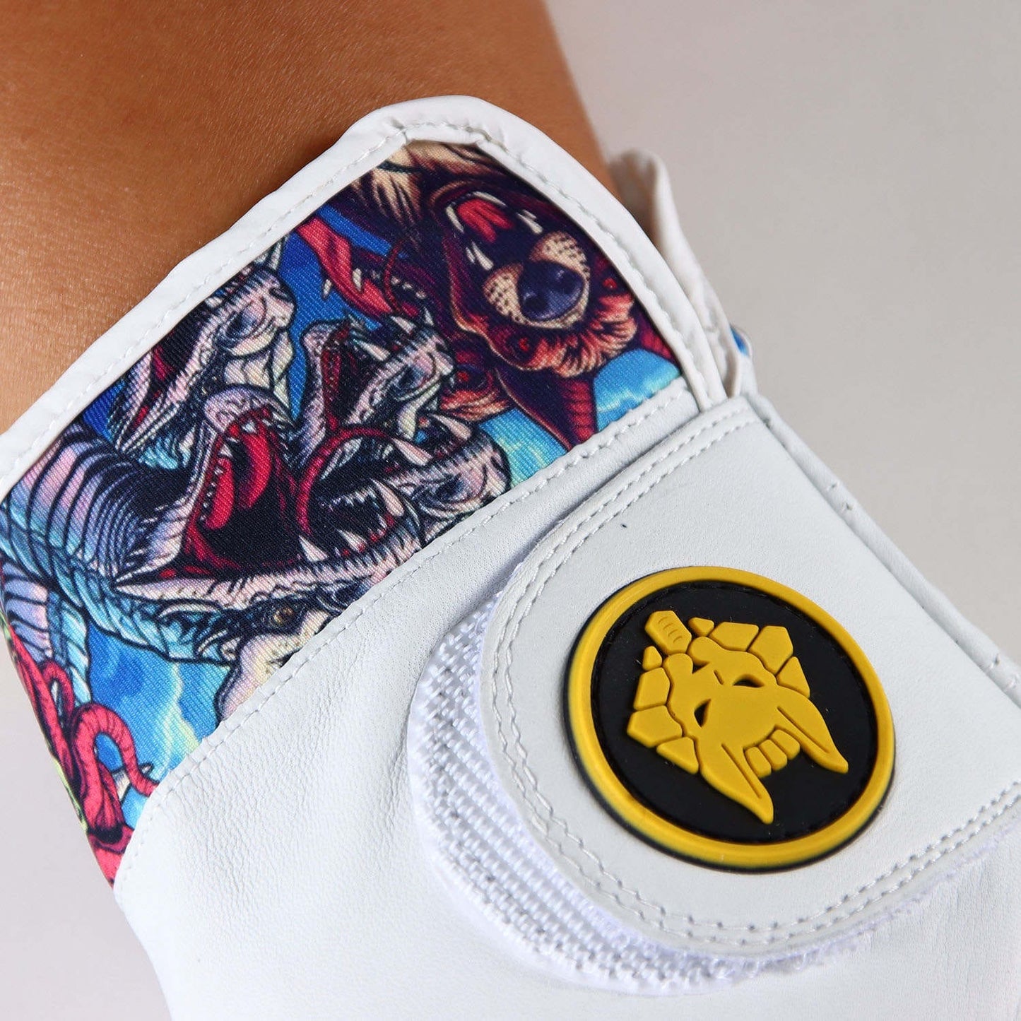 AL Cabretta Premium Glove - Drive Like A Demon